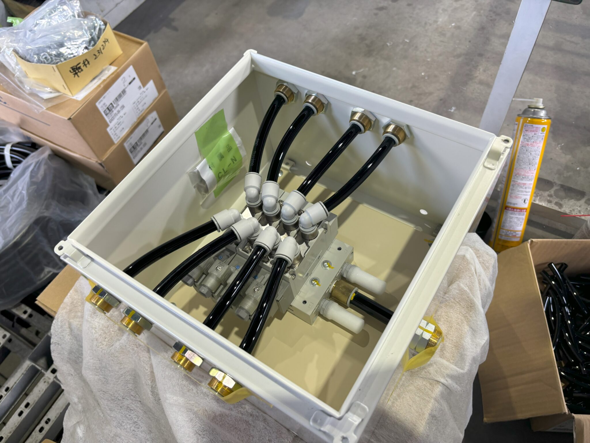 電磁弁ボックス組立-1 | Jtecホールディングス株式会社